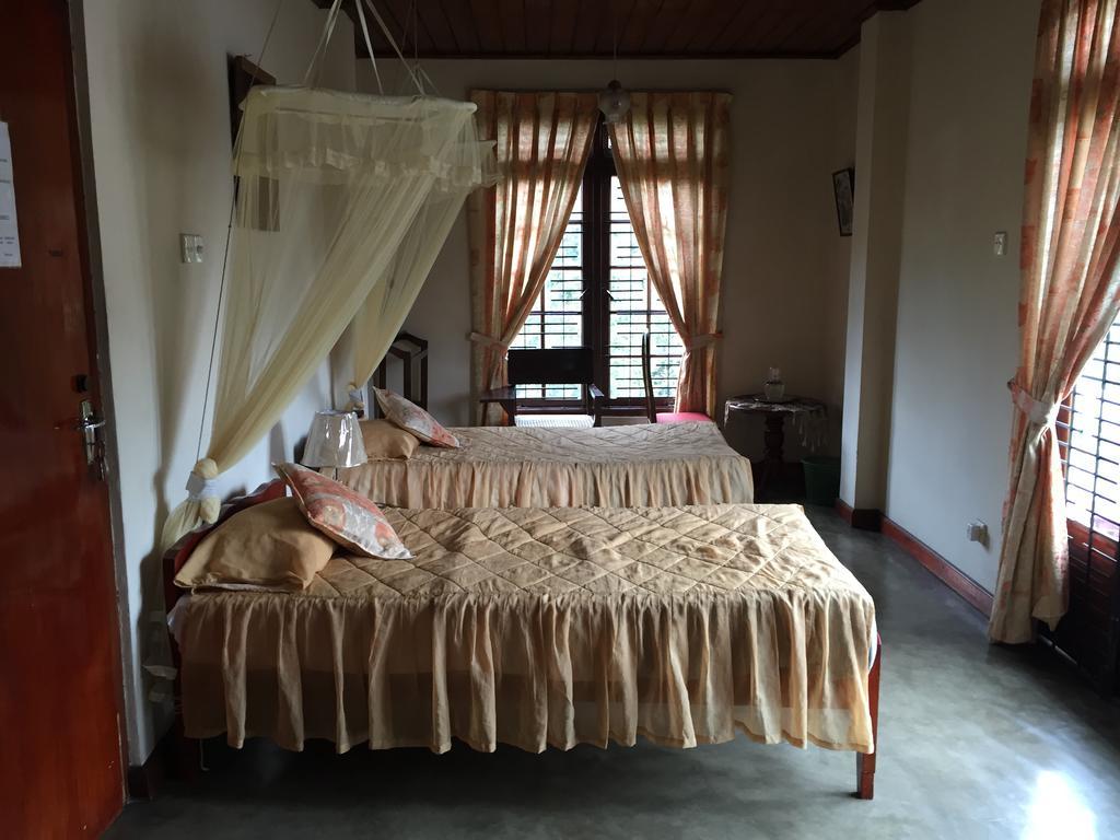 Lake Bungalow Hotel Kandy Pokój zdjęcie